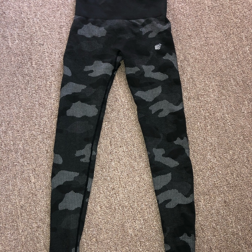 Jed north black camo leggings